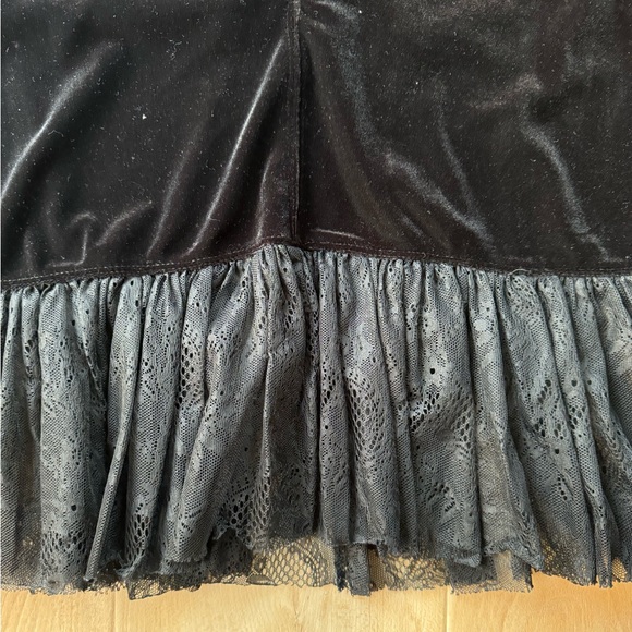 Free People Velvet & Lace Peplum Top Size Medium - Picture 6 of 7